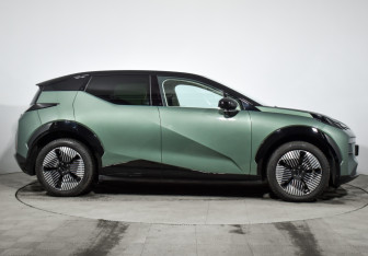 Подержанный автомобиль Zeekr X 2023 года (4 фото)