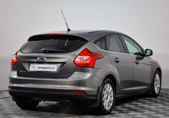 Подержанный автомобиль Ford Focus Hatchback 2012 года (4 фото)