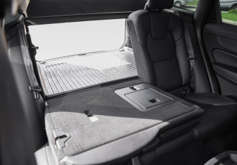 Подержанный автомобиль Volvo XC60 2018 года (30 фото)