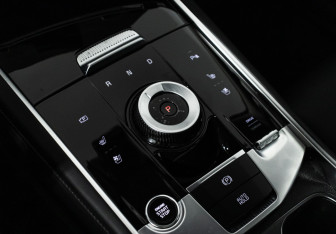 Подержанный автомобиль Kia Sportage 2023 года (17 фото)