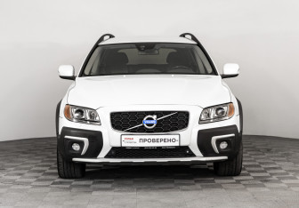 Подержанный автомобиль Volvo XC70 2014 года (2 фото)