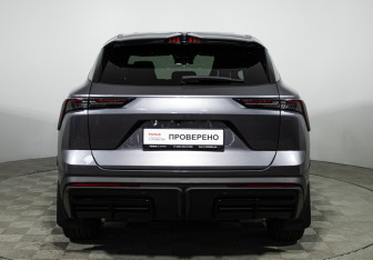 Подержанный автомобиль Jetour Dashing 2023 года (6 фото)