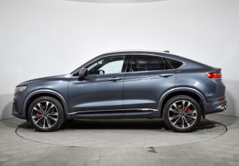 Подержанный автомобиль Geely Tugella 2022 года (8 фото)