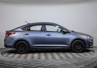 Подержанный автомобиль Hyundai Solaris Sedan 2019 года (4 фото)