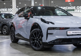 Подержанный автомобиль Zeekr X 2023 года (6 фото)