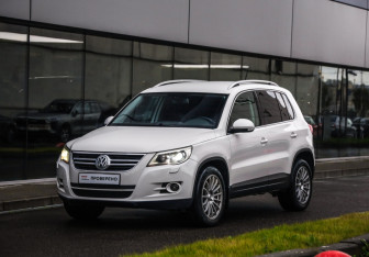 Подержанный автомобиль Volkswagen Tiguan 2008 года (3 фото)