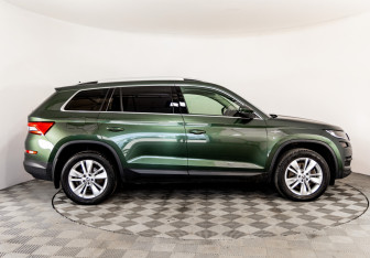 Подержанный автомобиль Skoda Kodiaq 2020 года (4 фото)