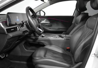 Подержанный автомобиль Chery Arrizo 8 2023 года (10 фото)