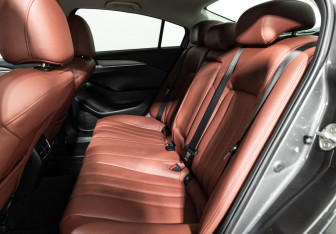 Подержанный автомобиль Mazda 6 Sedan 2020 года (10 фото)