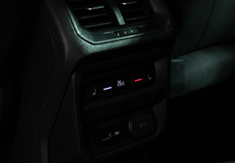 Подержанный автомобиль Volkswagen Tiguan 2018 года (19 фото)