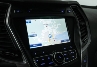 Подержанный автомобиль Hyundai Santa Fe 2013 года (18 фото)