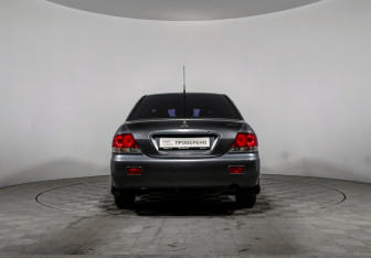 Подержанный автомобиль Mitsubishi Lancer Sedan 2006 года (6 фото)
