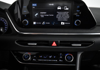 Подержанный автомобиль Hyundai Sonata 2020 года (13 фото)
