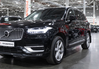Подержанный автомобиль Volvo XC90 2020 года (4 фото)