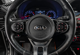 Подержанный автомобиль Kia Soul 2019 года (16 фото)