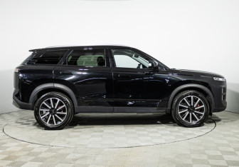 Подержанный автомобиль Jaecoo J7 2023 года (4 фото)