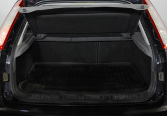 Подержанный автомобиль Ford Focus Hatchback 2011 года (3 фото)