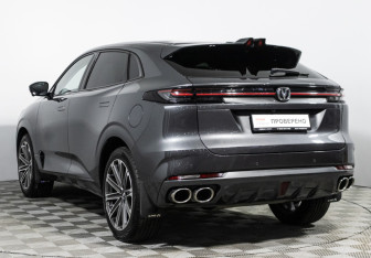 Подержанный автомобиль Changan UNI-K 2021 года (7 фото)