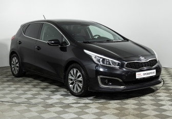Подержанный автомобиль Kia Ceed Hatchback 2015 года (3 фото)