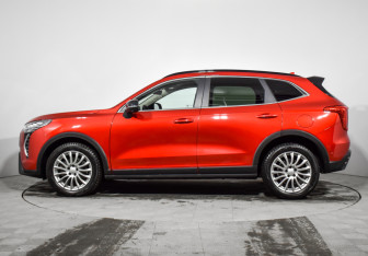 Подержанный автомобиль Haval Jolion 2024 года (8 фото)