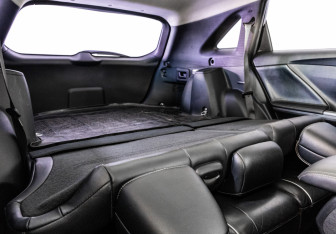 Подержанный автомобиль Toyota Venza 2013 года (20 фото)