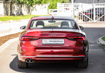 Подержанный автомобиль Audi A5 Coupe 2018 года (7 фото)