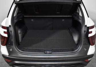 Подержанный автомобиль Hyundai Creta 2021 года (19 фото)