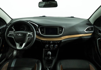 Подержанный автомобиль LADA (ВАЗ) Vesta Sedan 2024 года (13 фото)