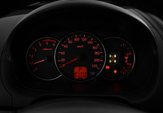 Подержанный автомобиль Mitsubishi Pajero Sport 2013 года (18 фото)