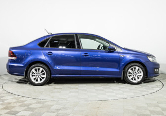 Подержанный автомобиль Volkswagen Polo Sedan 2020 года (4 фото)