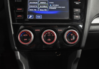 Подержанный автомобиль Subaru Forester Suv 2015 года (15 фото)