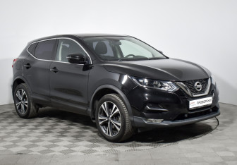 Подержанный автомобиль Nissan Qashqai 2019 года (3 фото)