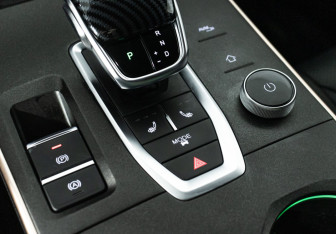 Подержанный автомобиль Omoda C5 2023 года (20 фото)