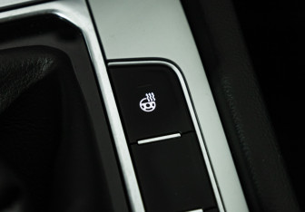 Подержанный автомобиль Volkswagen Passat Sedan 2017 года (18 фото)