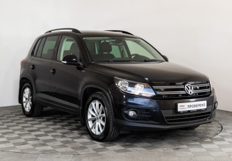 Подержанный автомобиль Volkswagen Tiguan 2015 года (3 фото)
