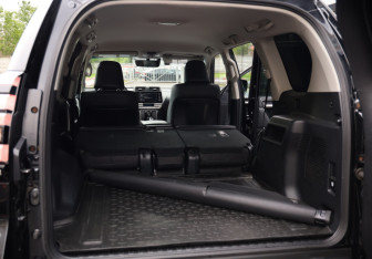 Подержанный автомобиль Toyota Land Cruiser Prado 2020 года (33 фото)