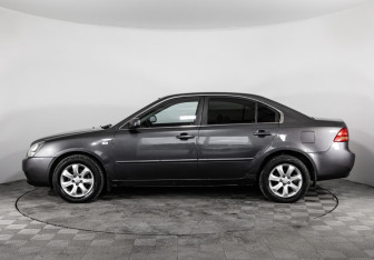 Подержанный автомобиль Kia Magentis 2007 года (8 фото)