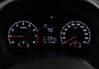 Подержанный автомобиль Hyundai Solaris Sedan 2017 года (11 фото)