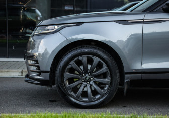 Подержанный автомобиль Land Rover Range Rover Velar 2019 года (10 фото)