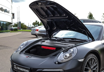 Подержанный автомобиль Porsche 911 Coupe 2016 года (36 фото)