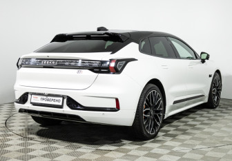 Подержанный автомобиль Zeekr 001 2023 года (5 фото)