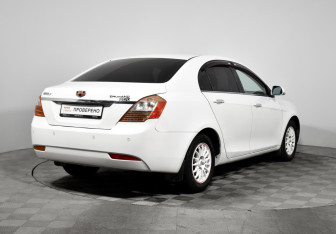 Подержанный автомобиль Geely Emgrand EC7 Sedan 2014 года (5 фото)