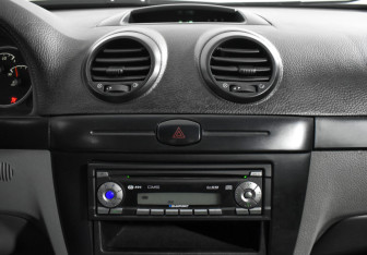 Подержанный автомобиль Chevrolet Lacetti Hatchback 2008 года (14 фото)