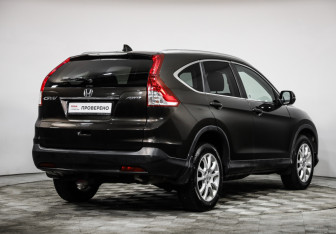 Подержанный автомобиль Honda CR-V 2013 года (5 фото)