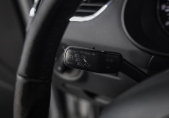 Подержанный автомобиль Skoda Octavia Liftback 2014 года (12 фото)