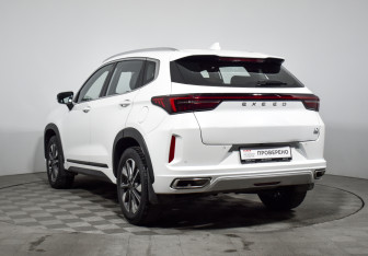 Подержанный автомобиль Exeed LX 2024 года (7 фото)