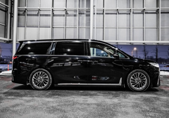 Подержанный автомобиль Voyah Dream 2023 года (5 фото)