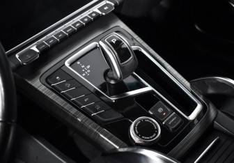 Подержанный автомобиль Geely Atlas Pro 2023 года (12 фото)