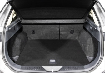 Подержанный автомобиль FAW Bestune T77 2024 года (15 фото)