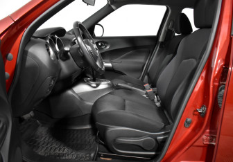 Подержанный автомобиль Nissan Juke 2013 года (10 фото)